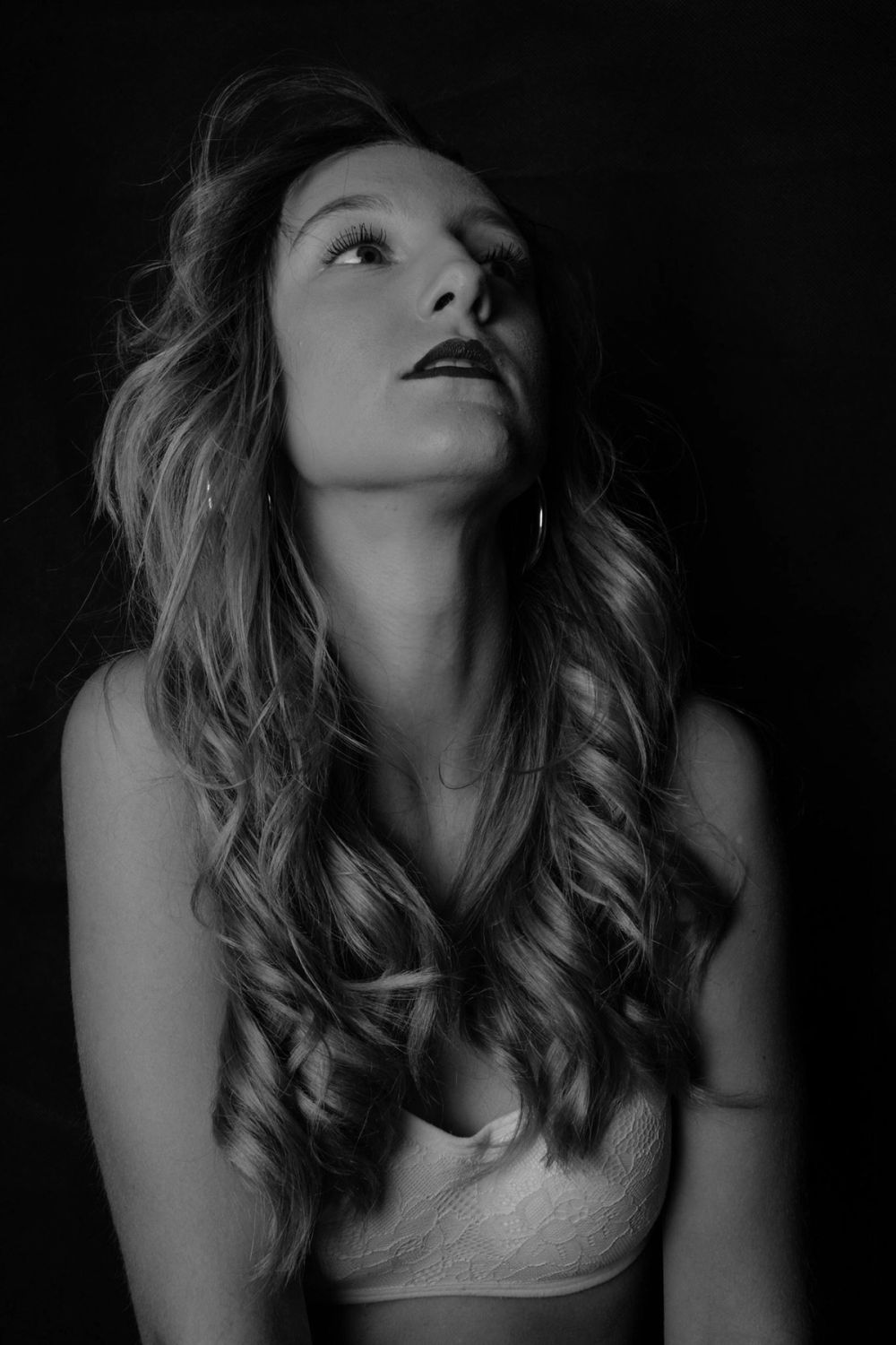 Natalie En Blanco y Negro 26-11-2018