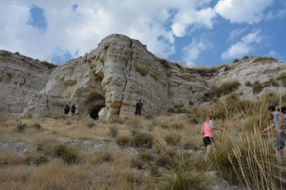 Cuevas del valle de Lillo 2020