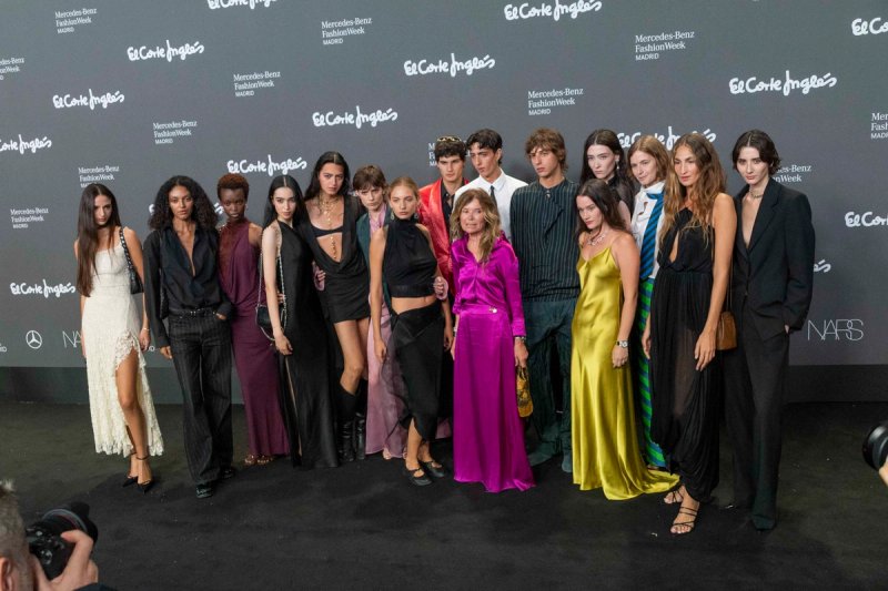 Alfombra Negra de la Closing Party El Corte Inglés