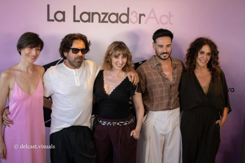 Melani Olivares presenta la LanzaderAct arropada por profesionales del sector