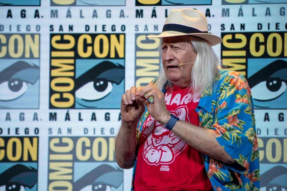Panel de Charles Martinet (Voz mario bros)