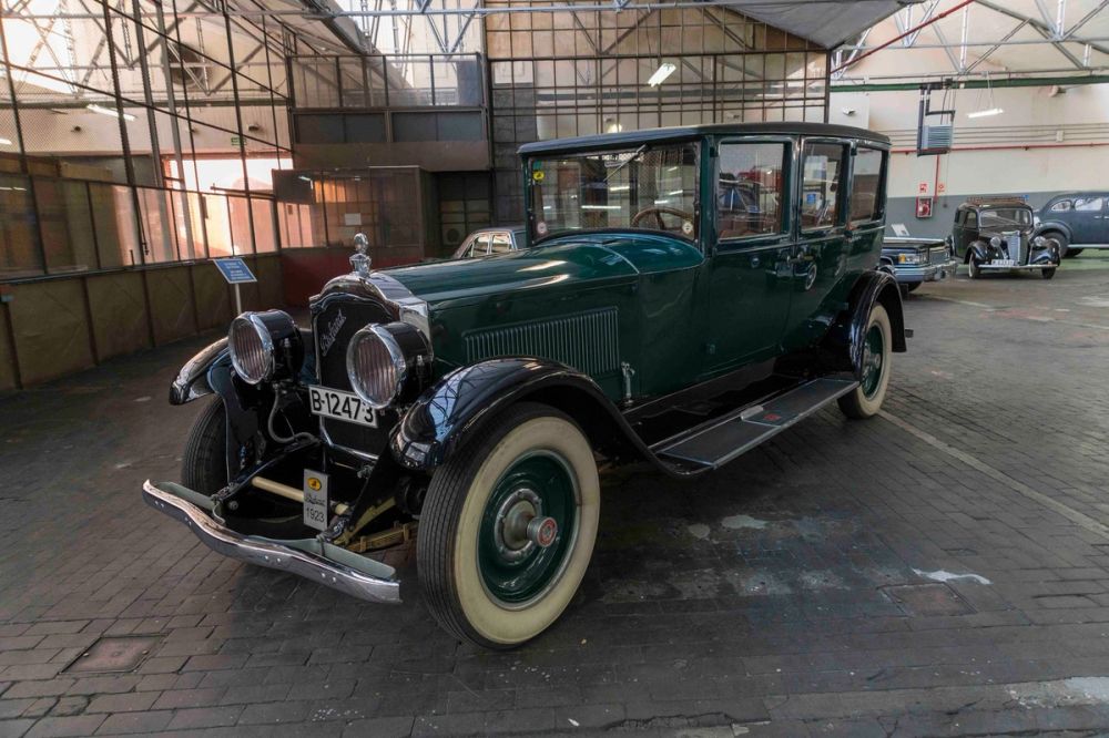 Exposicion del automovil PME 90 aniversario