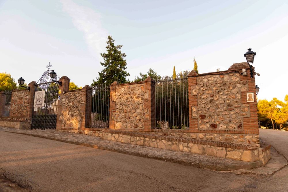 Santuario de la Virgen de la Muela Coronada (Corral de Almaguer) 17-08-2026
