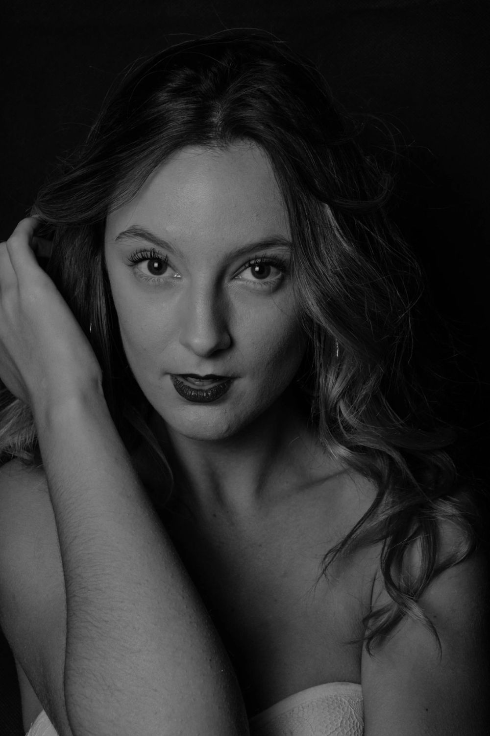 Natalie En Blanco y Negro 26-11-2018