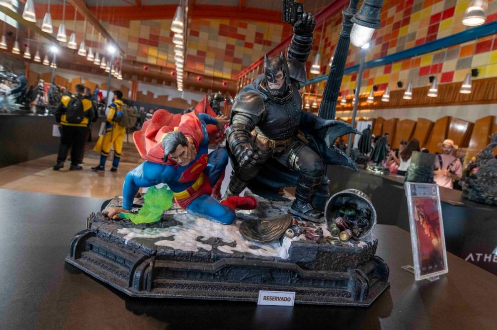 Coleccion de figuras en la comiccon san diego malaga