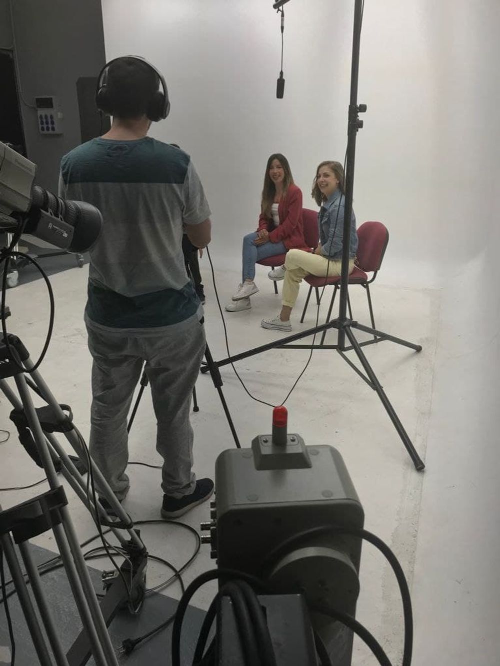 Grabando programa "Las entrevistas de Leganes" en el plato TVL 2021