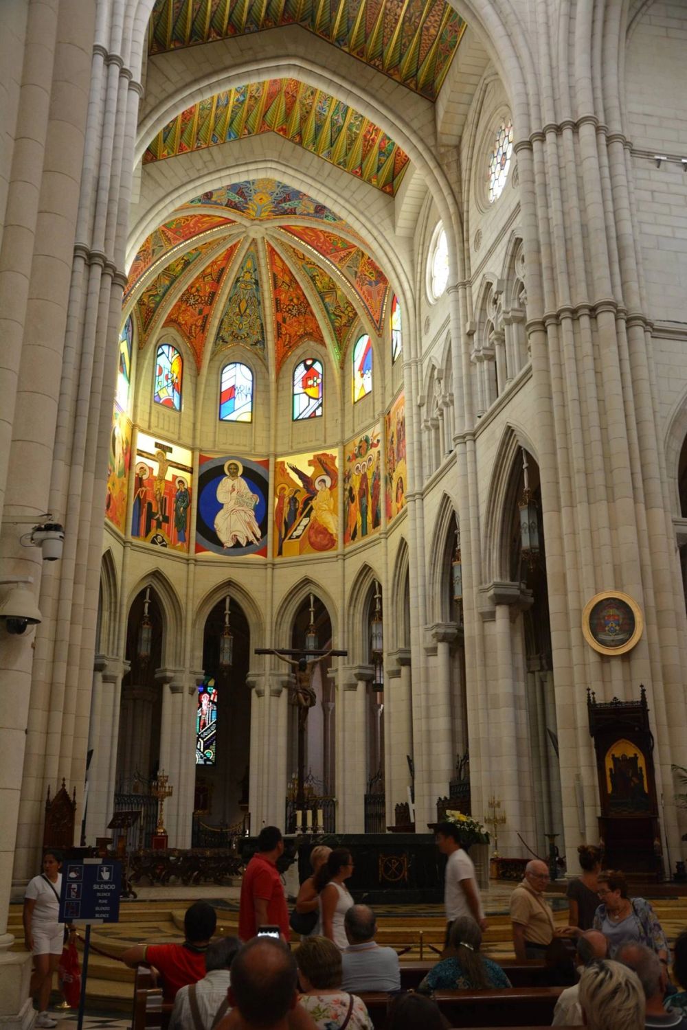 Palacio Real y catedral de la Almudena (Madrid) 15-08-2017
