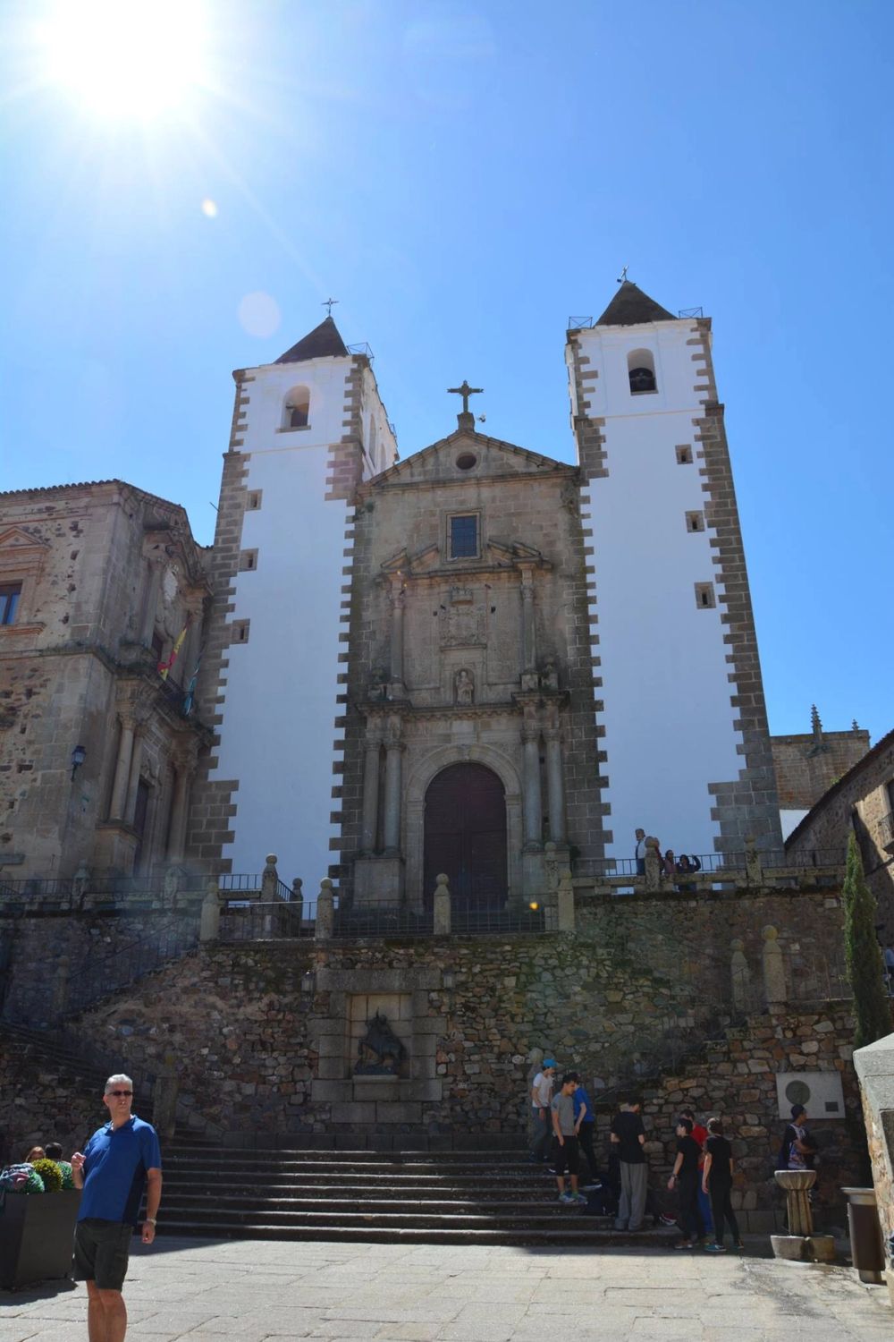 Caceres 2017