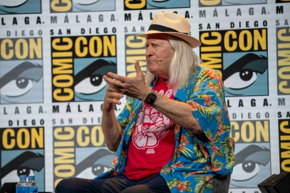 Panel de Charles Martinet (Voz mario bros)