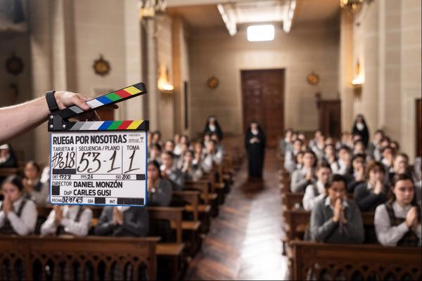 Presentamos RUEGA POR NOSOTRAS, la nueva película dirigida por Daniel Monzón. En cines 6 de noviembre.