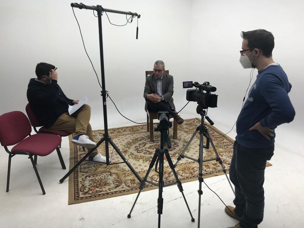 Grabando programa "Las entrevistas de Leganes" en el plato TVL 2021
