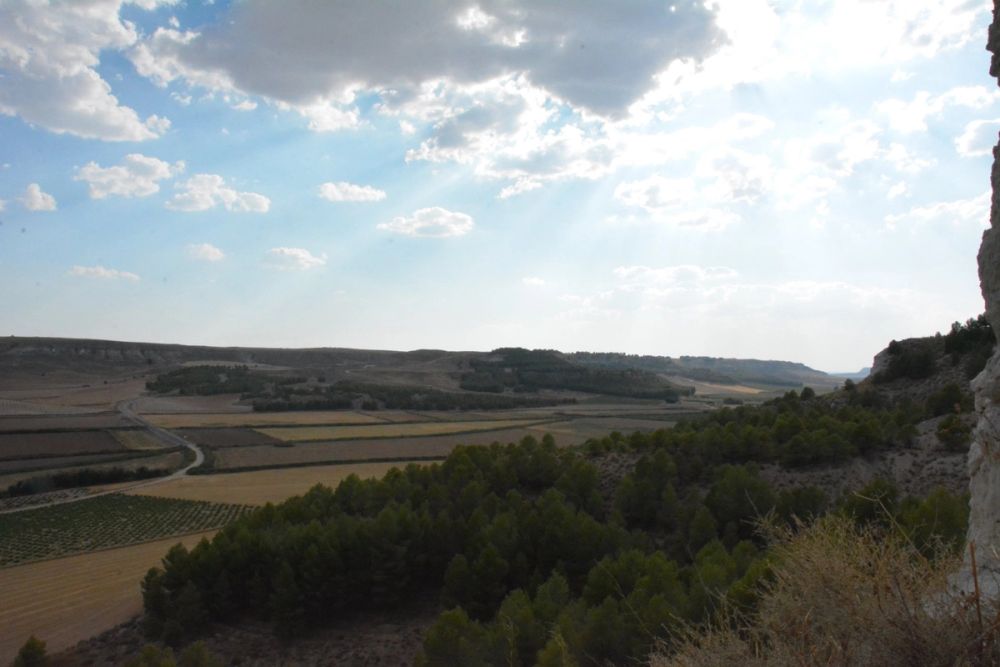 Cuevas del valle de Lillo 2020