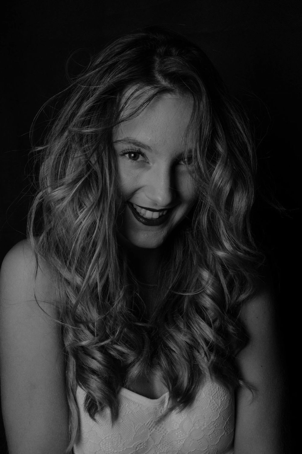 Natalie En Blanco y Negro 26-11-2018