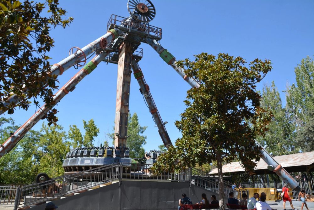 Parque de atracciones de madrid 16-08-2023