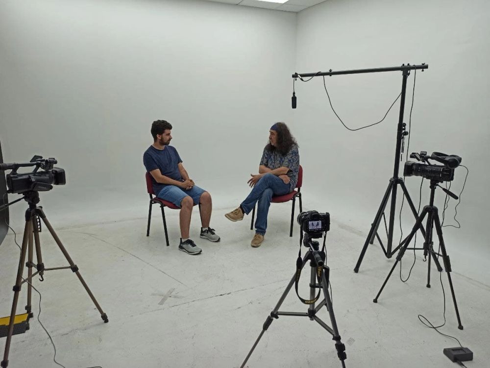 Grabando programa "Las entrevistas de Leganes" en el plato TVL 2021
