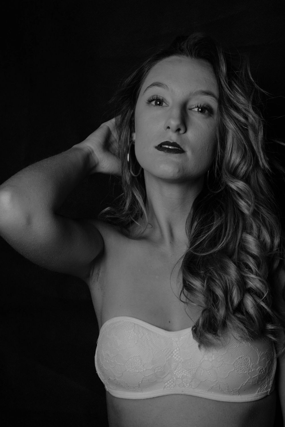 Natalie En Blanco y Negro 26-11-2018