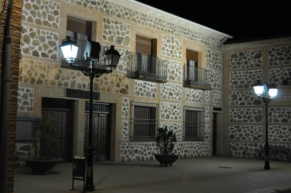 Lillo 2013 