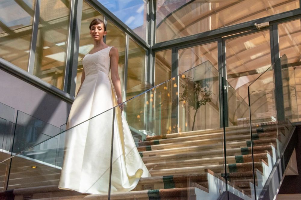 Vestidos de novia y novio 27-09-2019