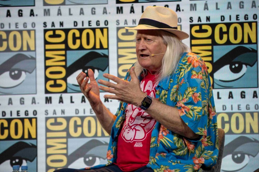 Panel de Charles Martinet (Voz mario bros)