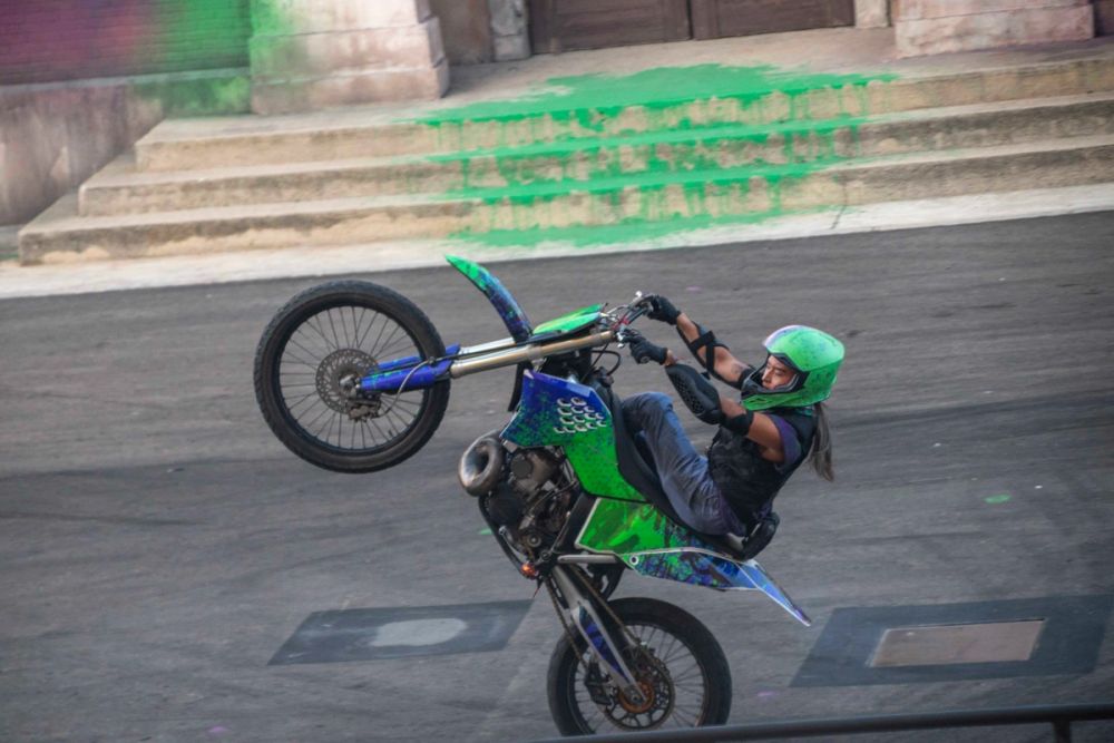 Espectaculo DC Super- Villains Stunt Show en parque warner  29-06-2026