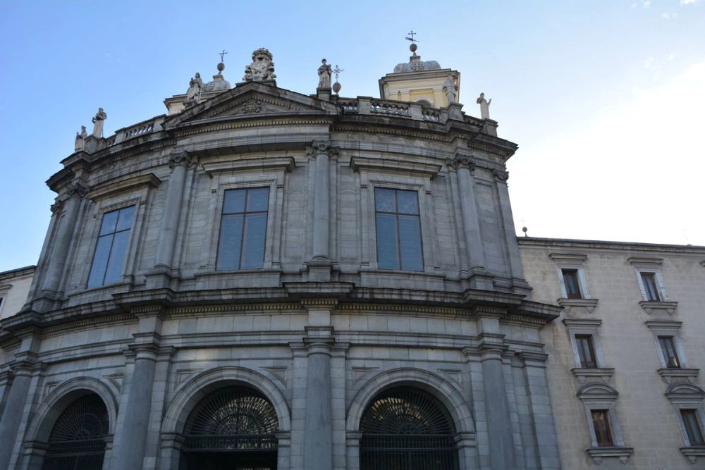 Palacio Real y catedral de la Almudena (Madrid) 15-08-2017