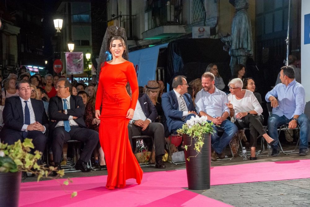 Desfile de modelos de la 3º edicion de "Leganes se casa" 2019