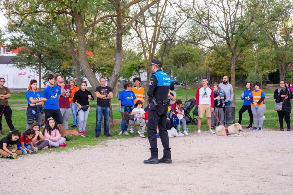 Formacion de perro policia 22-09-2019