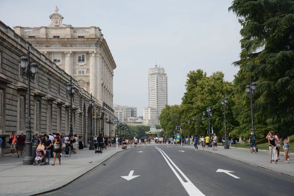 Palacio Real y catedral de la Almudena (Madrid) 15-08-2017