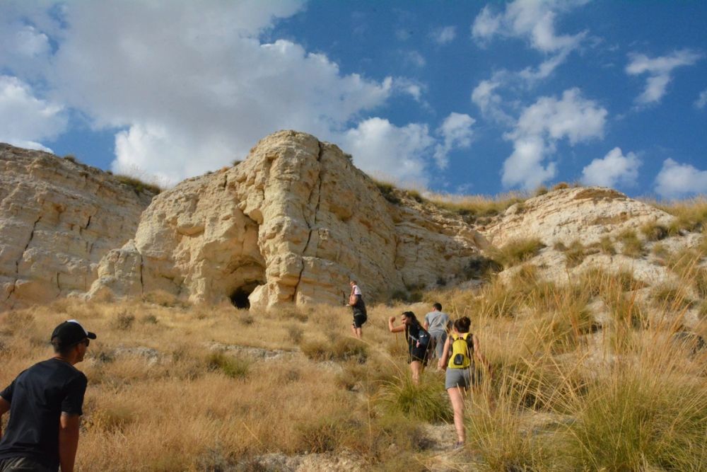 Cuevas del valle de Lillo 2020
