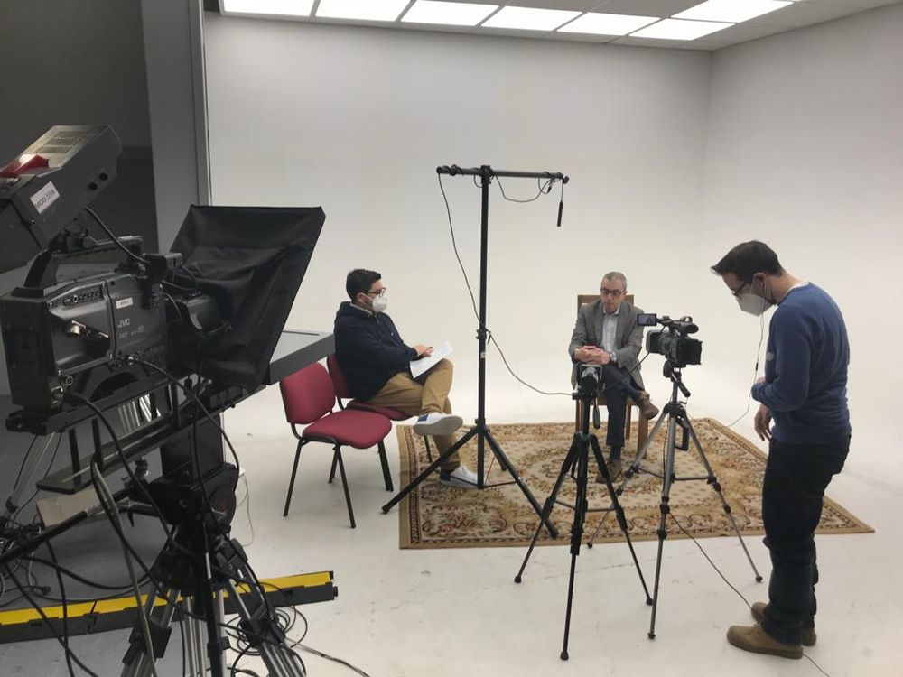 Grabando programa "Las entrevistas de Leganes" en el plato TVL 2021