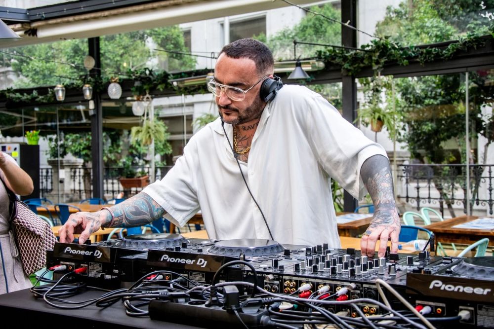 DJ nano