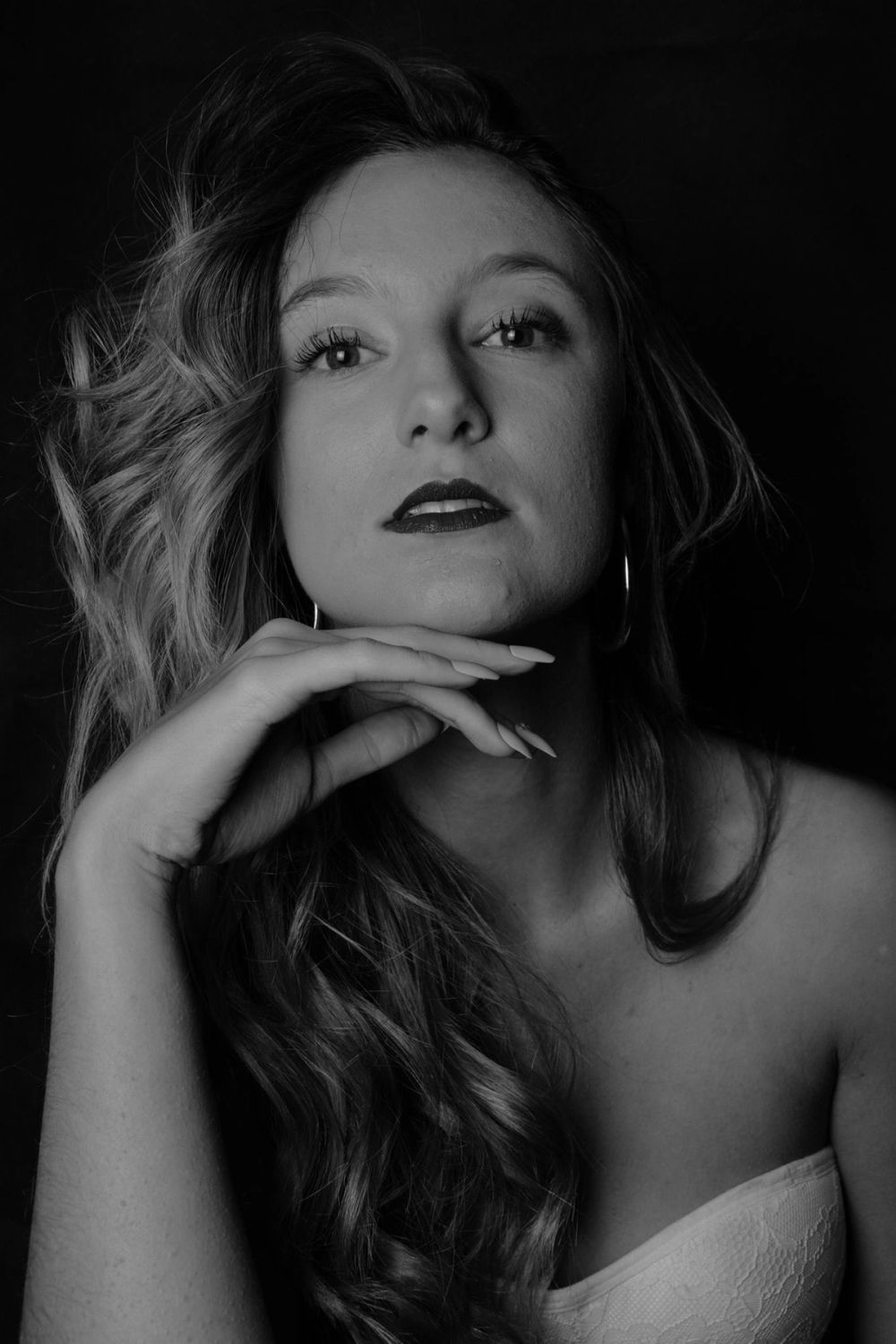 Natalie En Blanco y Negro 26-11-2018