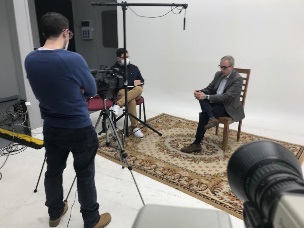 Grabando programa "Las entrevistas de Leganes" en el plato TVL 2021