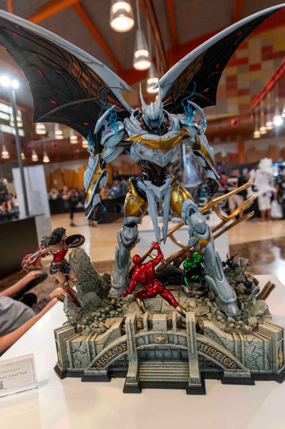 Coleccion de figuras en la comiccon san diego malaga