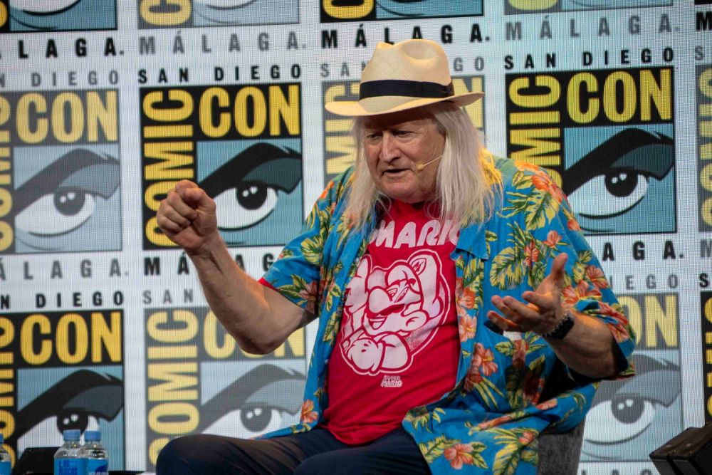Panel de Charles Martinet (Voz mario bros)