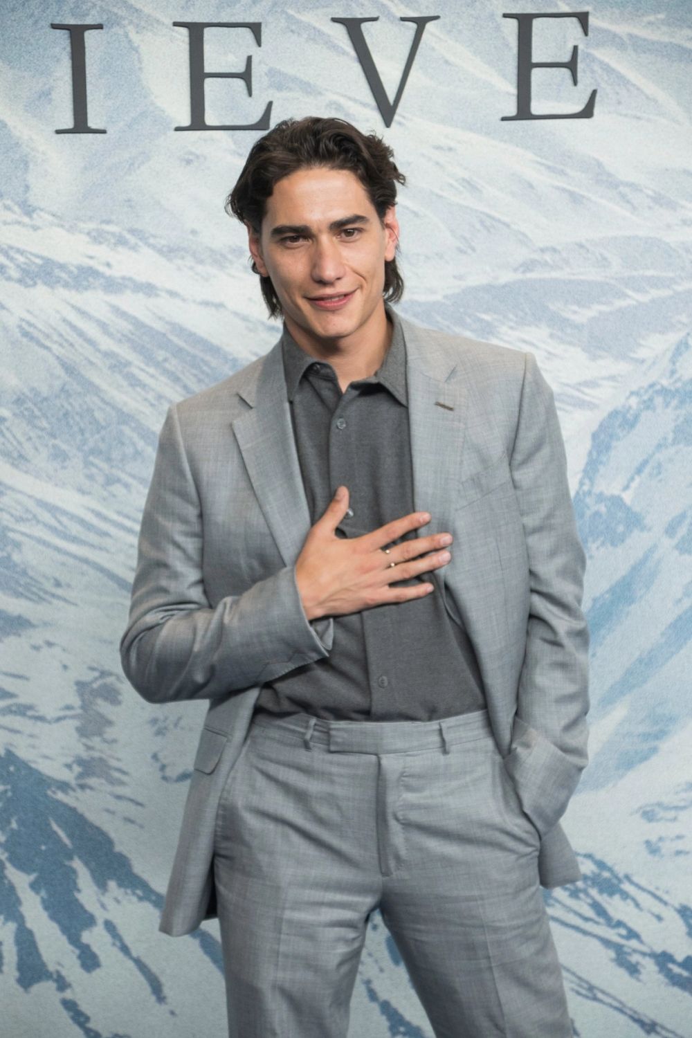 Premiere La sociedad de la nieve 14-12-2023