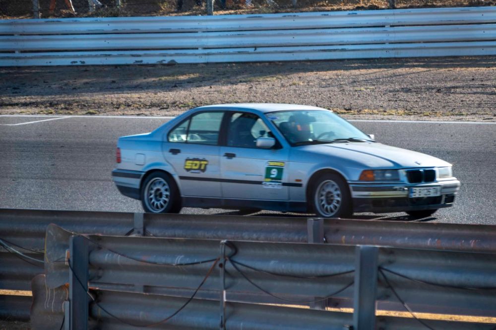 exhibición de coches en el circuito del jarama 19-09-2026