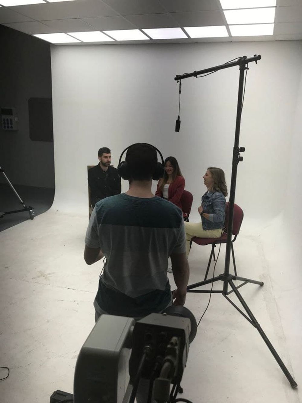 Grabando programa "Las entrevistas de Leganes" en el plato TVL 2021