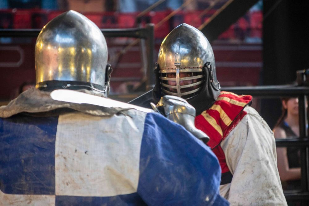 Combates en Koliseum 27-06-2026