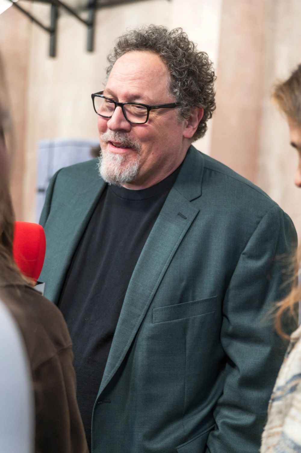 Jon favreau