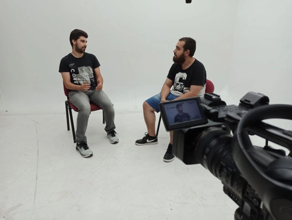Grabando programa "Las entrevistas de Leganes" en el plato TVL 2021