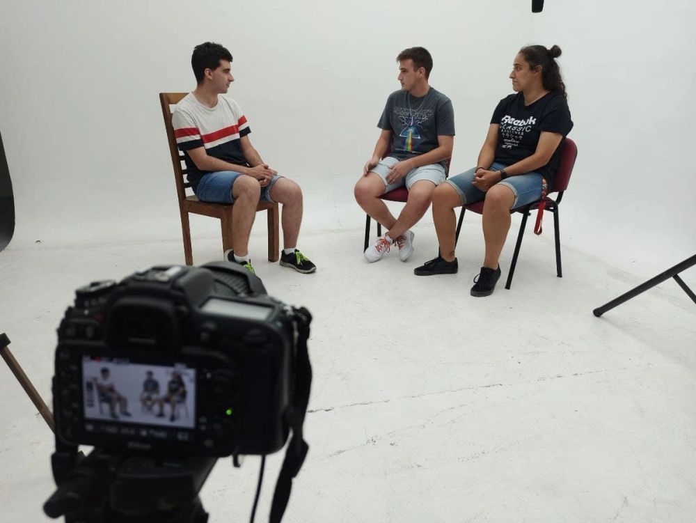 Grabando programa "Las entrevistas de Leganes" en el plato TVL 2021