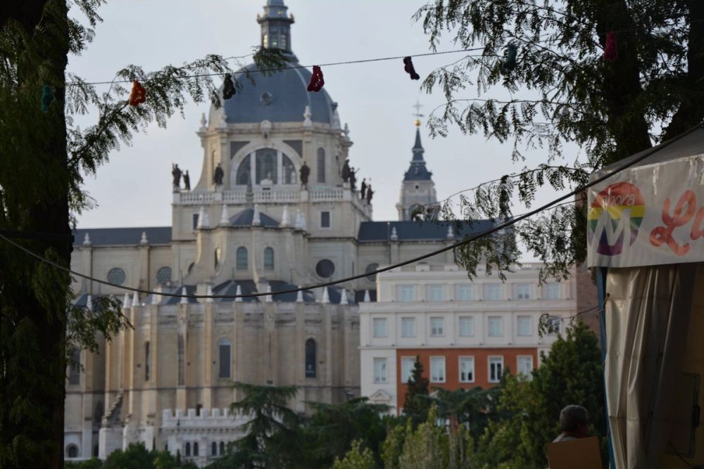 Palacio Real y catedral de la Almudena (Madrid) 15-08-2017