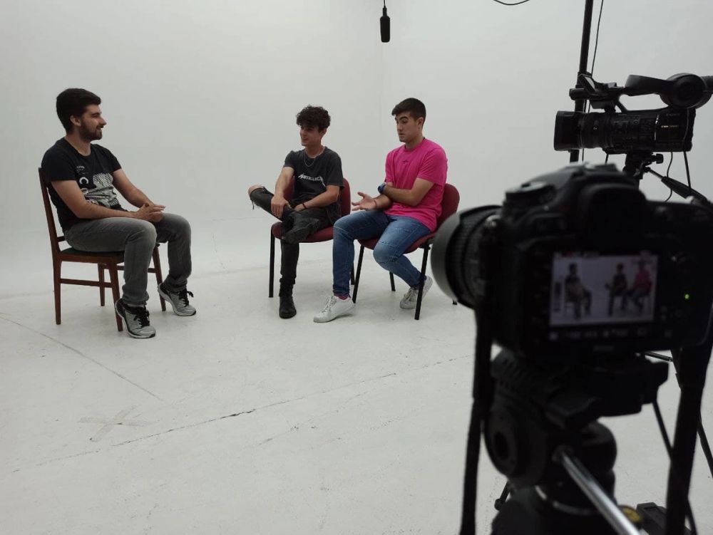 Grabando programa "Las entrevistas de Leganes" en el plato TVL 2021