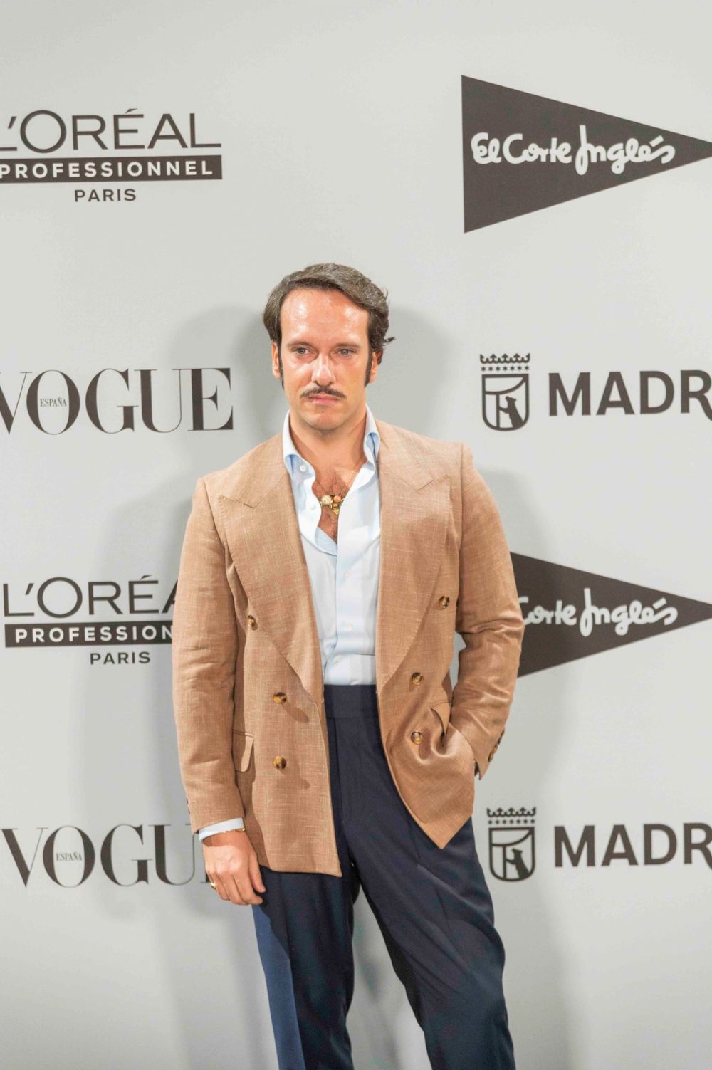 VOGUE FASHION'S NIGHT OUT 2026