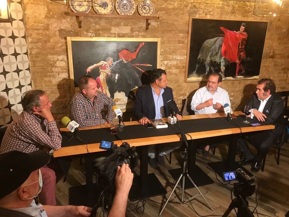 Grabando programa "la andanada del 5" temporada 2021
