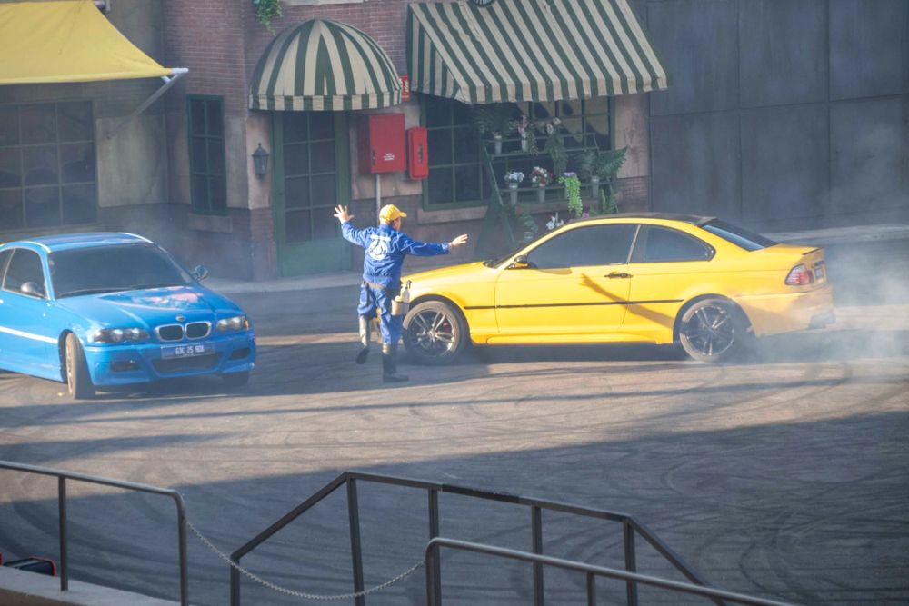 Espectaculo DC Super- Villains Stunt Show en parque warner  29-06-2026
