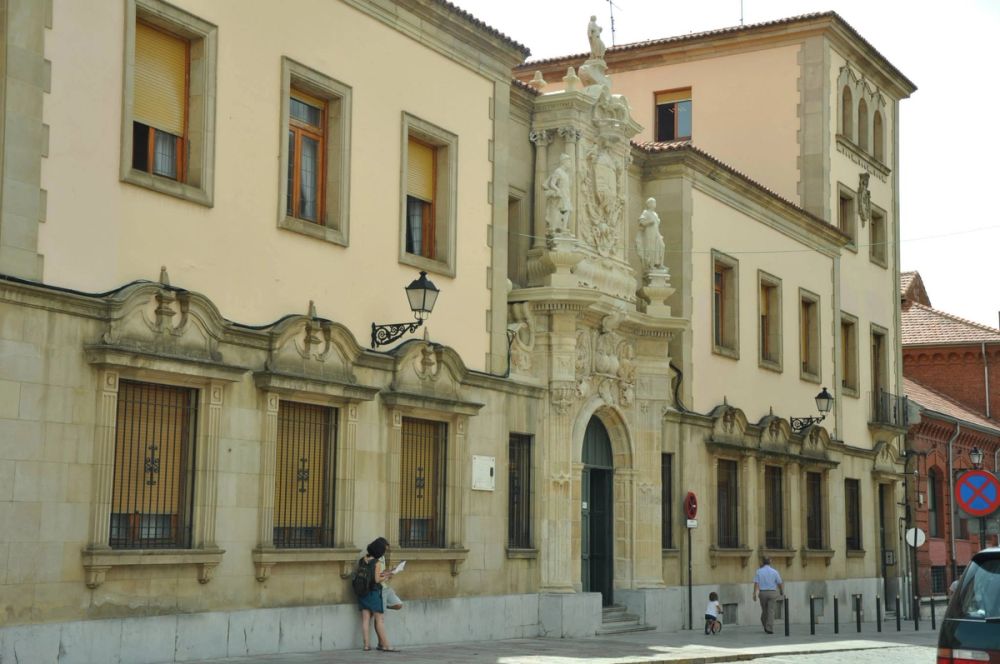 Leon 2014