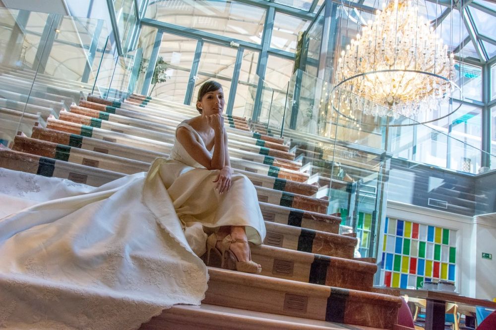 Vestidos de novia y novio 27-09-2019