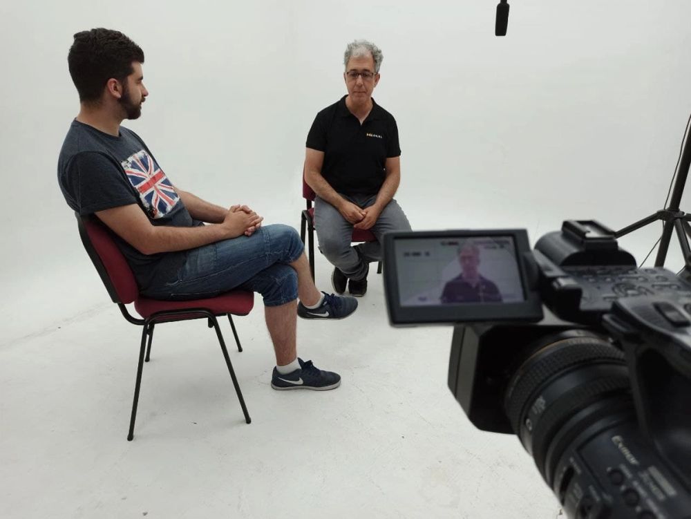 Grabando programa "Las entrevistas de Leganes" en el plato TVL 2021